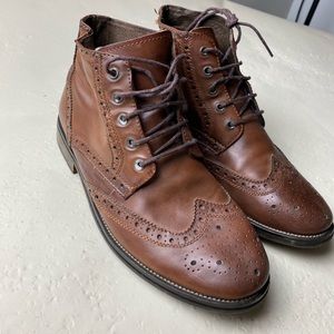 Steve Madden brown boots